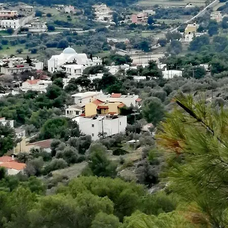 Studio Saronis Ξενοδοχείο με διαμερίσματα *